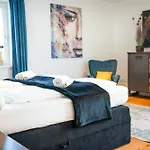 Yaystay - Comfy Lofts In *