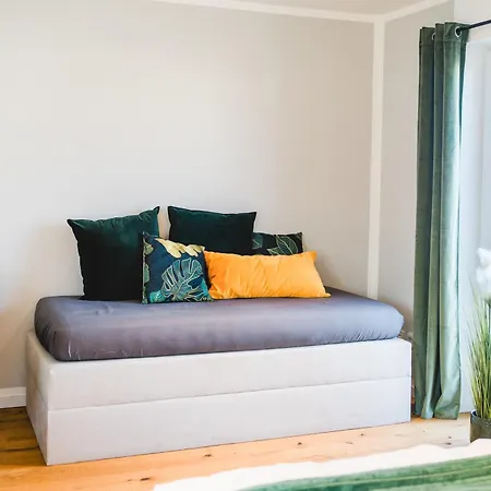 Yaystay - Comfy Lofts In דירה