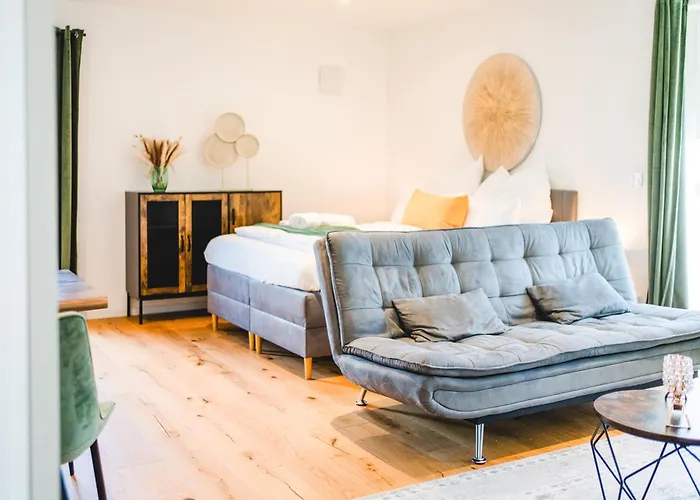 Yaystay - Comfy Lofts In *
