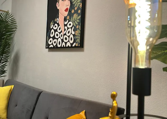 Lägenhet Yaystay - Comfy Lofts In *