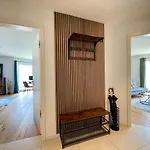 Yaystay - Comfy Lofts In アパート *