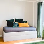 Yaystay - Comfy Lofts In アパート