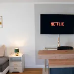 Yaystay - Comfy Lofts In