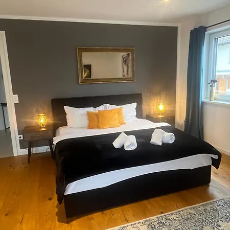 Apartment Uniqe I 90qm I Terrasse *